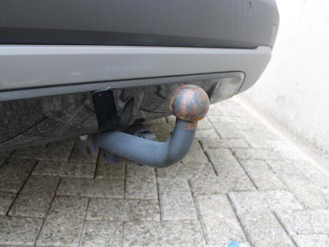 BMW X1 sDrive18i Executive | ACHTERUITRIJCAMERA | 12 MAANDEN BOVAG GARANTIE |