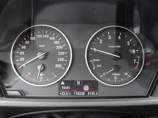 BMW X1 sDrive18i Executive | ACHTERUITRIJCAMERA | 12 MAANDEN BOVAG GARANTIE |