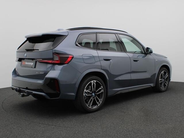 BMW X1 xDrive25e 245PK Aut. M-Sport, Pano-Schuifdak, Keyless, Digital Key, Stoelverwarming, LED verlichting, Trekhaak, 19" LM Velgen