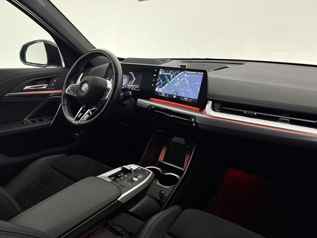 BMW X1 sDrive20i M-Sport | 360° | HuD | Virtual | Sfeer | Carplay | Cruise | LED | Keyless