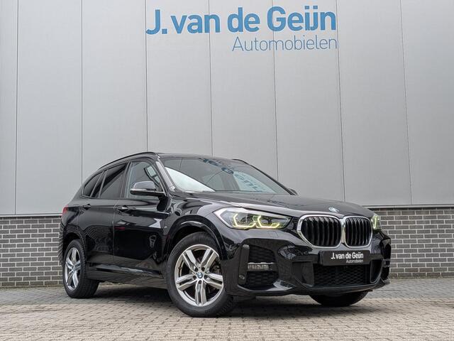 BMW X1 sDrive18i Executive | M-Sport | Panorama | LED| Camera