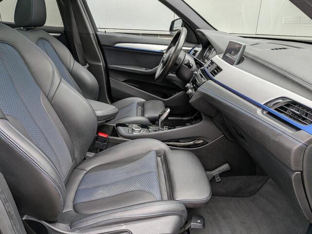BMW X1 sDrive18i Executive | M-Sport | Panorama | LED| Camera
