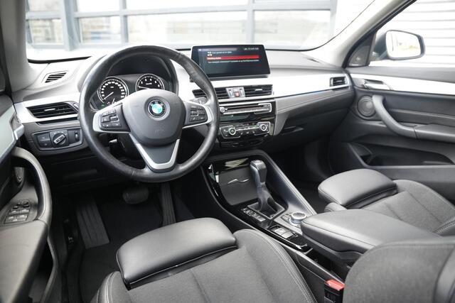 BMW X1 xDrive25e High Executive Panoramadak Adapt Cruise Half leer sport Navi