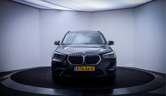 BMW X1 25e XDr. SPORTLINE Executive FULL LED | HARMAN KARDON | HUD