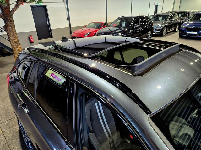 BMW X1 xDrive25e High Executive M-Sport | Panorama | 19" | HUD | Trekhaak | Camera | Stoelverwarming