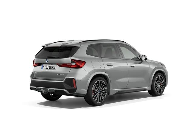 BMW X1 xDrive25e | M Sportpakket Pro | Innovation Pack | Comfort Pack | Travel Pack | Trekhaak
