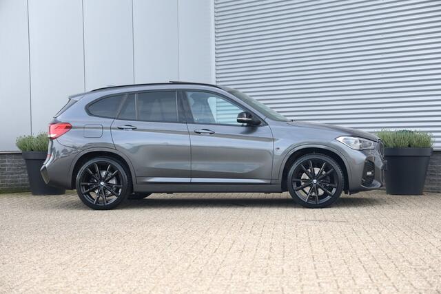 BMW X1 xDrive25e 220pk M-Sport Pano|Trekh|Memory|H&K|HUD|Leder