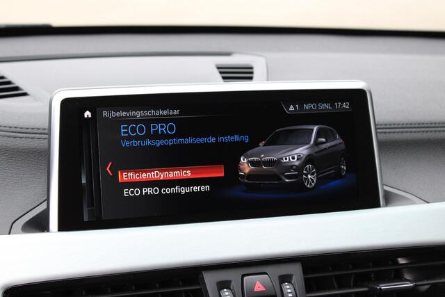 BMW X1 sDrive18i Camera | Stoelverwarming | Navi | Leder | Stoelverwarming | Sportline | Zwarte Velgen | DAB