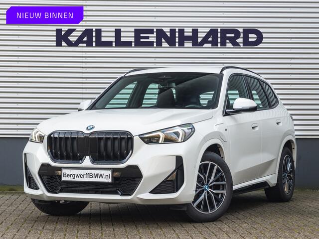 BMW X1 xDrive25e M-Sport - Stoelverwarming - Camera - Adaptive LED