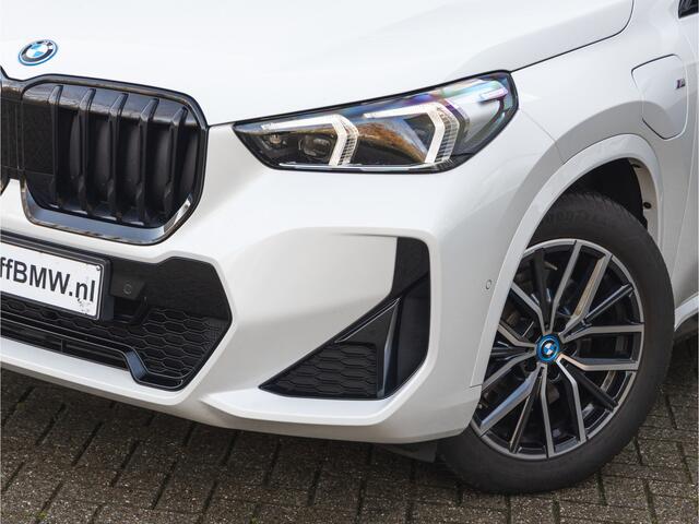 BMW X1 xDrive25e M-Sport - Stoelverwarming - Camera - Adaptive LED
