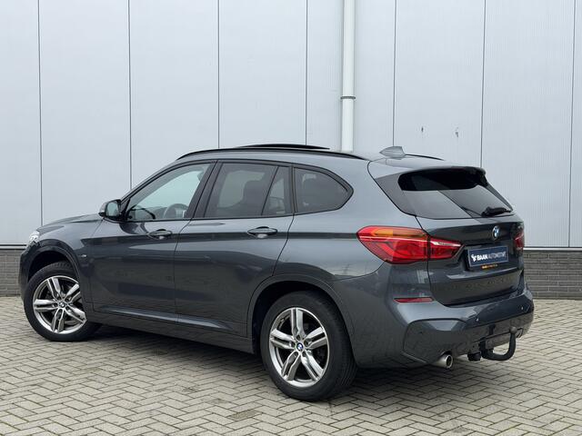 BMW X1 sDrive18i High Executive | M-Sport | Panorama | Trekhaak