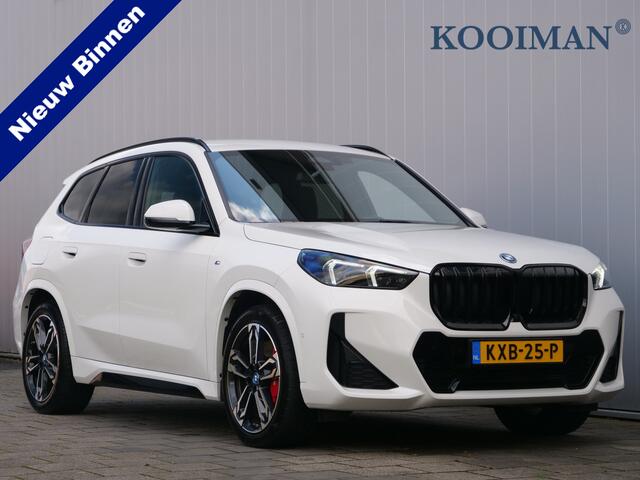 BMW X1 xDrive25e M-Sport Pro 245 Pk Automaat Navi / DAB / Apple Carplay / Camera's / Stoelverwarming