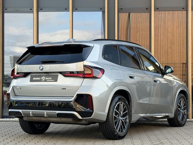 BMW X1 xDrive25e M-sport | Camera | Panorama-dak | Keyless |