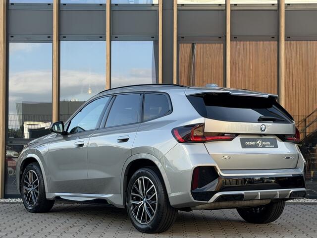 BMW X1 xDrive25e M-sport | Camera | Panorama-dak | Keyless |