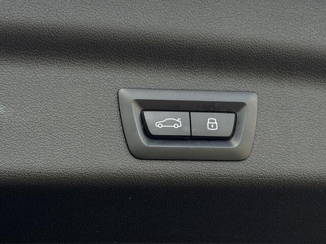 BMW X1 xDrive25e M-sport | Camera | Panorama-dak | Keyless |