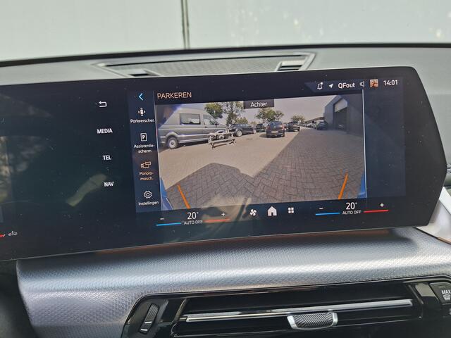 BMW X1 sDrive20i M-Sport Carplay Sportzetels Zwarte hemel PORTIMAO BLAU METALLIC