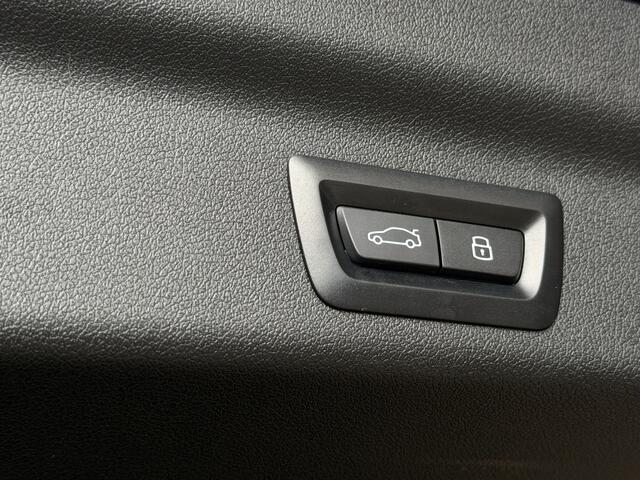 BMW X1 xDrive25e M-sport | Camera | Keyless | Carplay | Ambiance verlichting