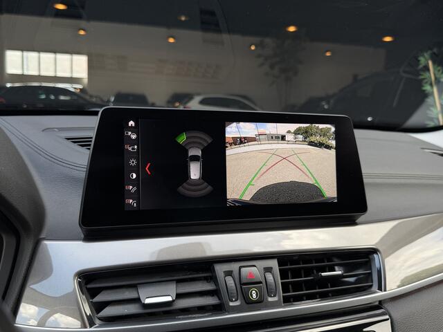 BMW X1 xDrive25e High-Exe Camera|Leer|LED|220pk 2021 Zwart Metallic
