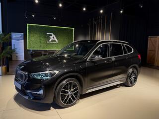 BMW X1 xDrive25e High-Exe Camera|Leer|LED|220pk