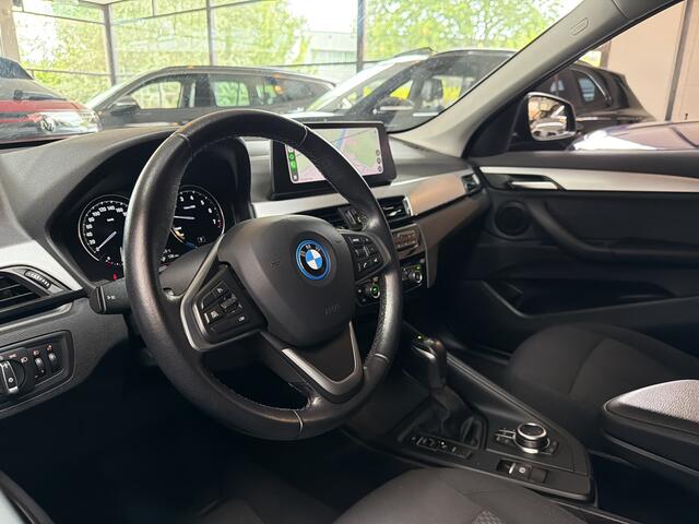 BMW X1 xDrive25e Executive CAMERA/NAVI/HEAD-UP