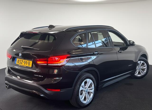 BMW X1 xDrive25e Executive CAMERA/NAVI/HEAD-UP