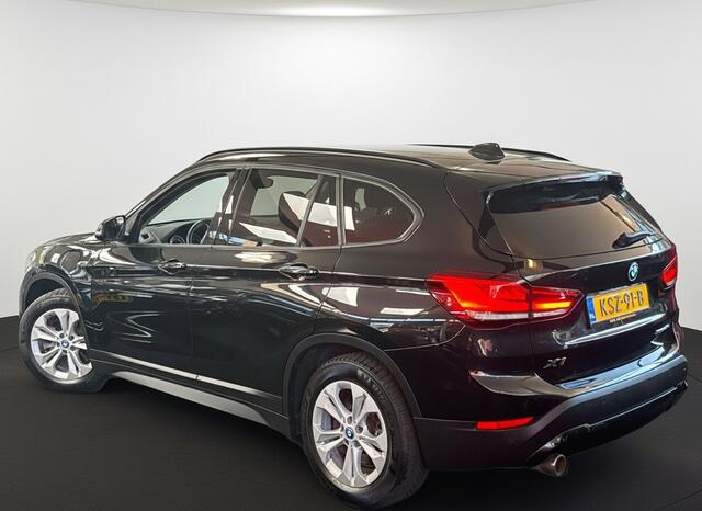 BMW X1 xDrive25e Executive CAMERA/NAVI/HEAD-UP