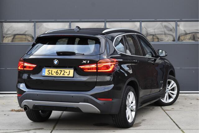 BMW X1 sDrive18i Executive NAP Navi - Cruise - Lmv