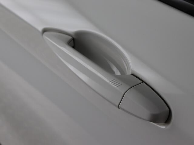 BMW X1 sDrive20i High Executive (Pano / Afn. trekhaak / Camera / Head up / Elek. achterklep / 19'')