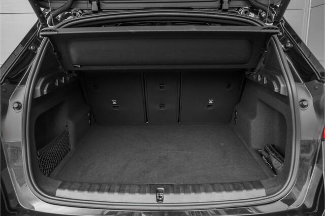 BMW X1 sDrive20i M-Sport Pro Pano Keyless Premium Camera 19"