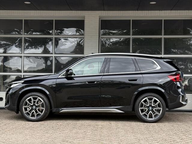 BMW X1 xDrive23i X LINE | PANORAMA | ELEKTRISCHE STOELEN | SPORTSTOELEN | LEDER | HARMAN KARDON | NEDERLANDE AUTO |