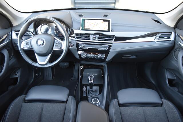 BMW X1 sDrive20i High Executive * Sportstoelen * Trekhaak * Lichtpakket * LED * Facelift * – foto 3