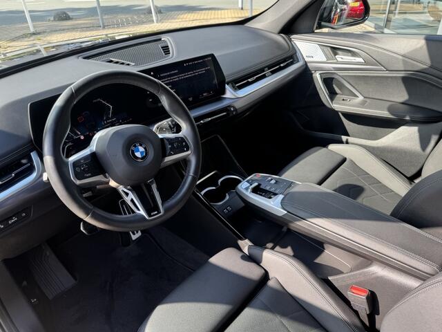 BMW X1 sDrive20i | PANORAMADAK | MASSAGESTOELEN |