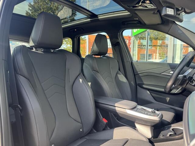 BMW X1 sDrive20i | PANORAMADAK | MASSAGESTOELEN |