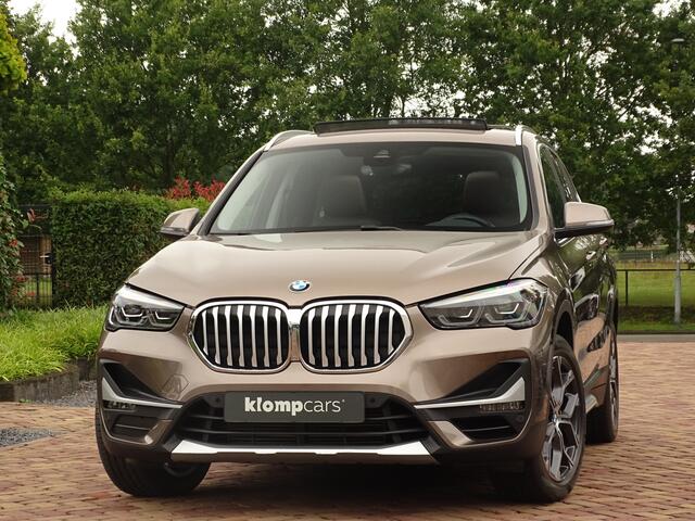 BMW X1 xDrive25i X-line | Stuurverw. | KeylessEntr. | 230PK! | Schuifdak | Unieke kleur!