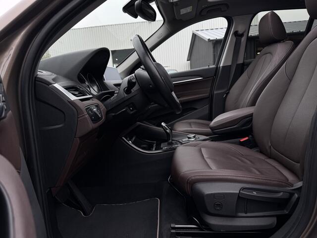 BMW X1 xDrive25i X-line | Stuurverw. | KeylessEntr. | 230PK! | Schuifdak | Unieke kleur!