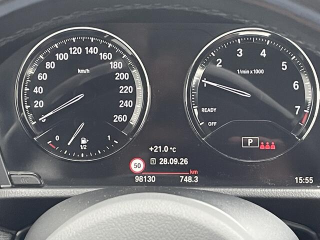 BMW X1 sDrive20i Automaat Navigatie, Climate Control, Half Leder, 18"Lm, Stoelverwarming, Achteruitrijcamera