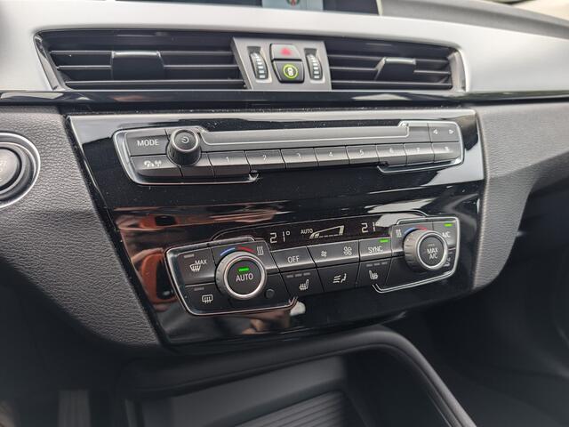 BMW X1 sDrive 18i Advantage | 140PK | Navi | Stoelverw. | PDC | LED | Cruise | Climate Control
