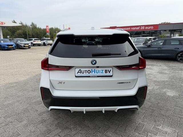 BMW X1 xDrive25e M Sport Panoramadak Trekhaak LED Carplay DAB Stoelverwarming Achteruitrijcamera – foto 6
