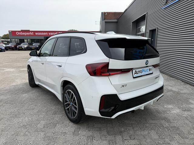 BMW X1 xDrive25e M Sport Panoramadak Trekhaak LED Carplay DAB Stoelverwarming Achteruitrijcamera – foto 7