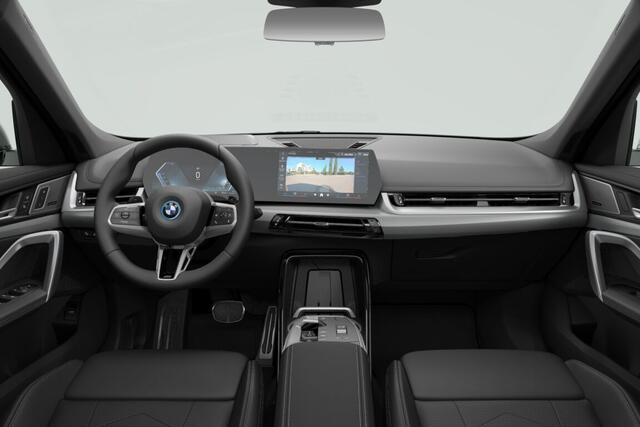 BMW X1 xDrive25e | M Sportpakket Pro | Innovation Pack | Comfort Pack | Travel Pack | Trekhaak