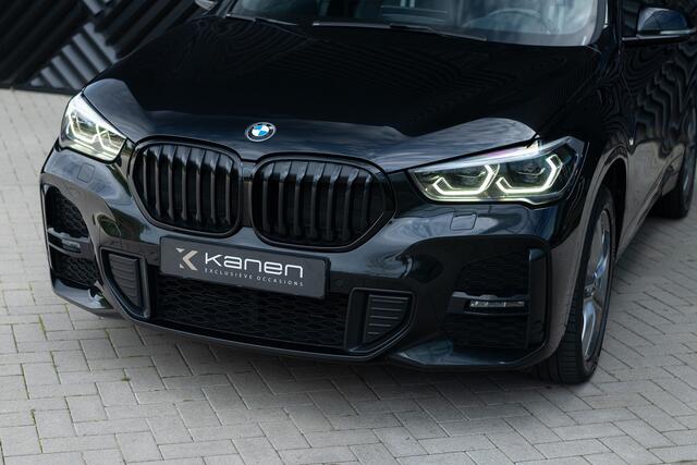 BMW X1 xDrive25e M-Sport Pano HUD ACC Keyless Adapt. LED Camera Park Assist