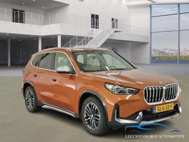 BMW X1 xDrive30e, 150 pk, full option, uniek, dealerauto