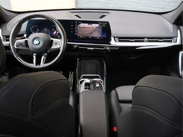 BMW X1 xDrive30e M Sport | 20" Individual 869I | Driving Assistant Plus | Pano | Haak | Hybrid |
