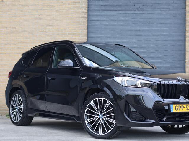 BMW X1 xDrive30e M Sport | 20" Individual 869I | Driving Assistant Plus | Pano | Haak | Hybrid |
