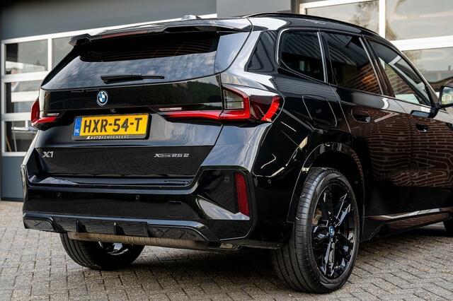BMW X1 xDrive25e M Sport | Adaptief M-Onderstel | Comfort Access | Stoelverw. | Adaptieve LED | 19" Inch | 245 pk |