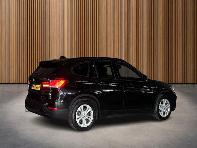 BMW X1 xDrive25e Executive 2e-Eig. & Keurig-Onderh. BOVAG-Garantie. NL-Auto.