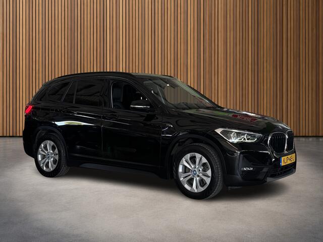 BMW X1 xDrive25e Executive 2e-Eig. & Keurig-Onderh. BOVAG-Garantie. NL-Auto.