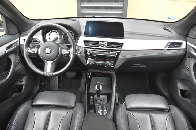 BMW X1 sDrive20i VDL Nedcar Edition * Head-up * Harman/Kardon * Camera * Facelift *Stuurwielverwarming *