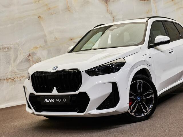 BMW X1 xDrive25e M Sport Pro , 360 camera, 19", massage, HUD, ACC, adap-LED, keyless, NP68k