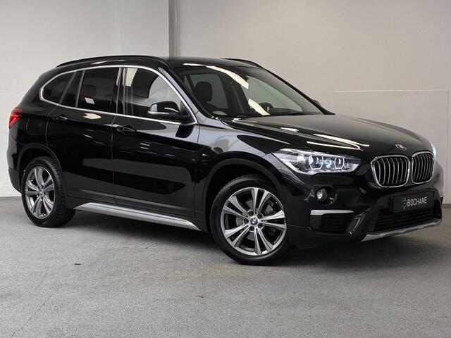 BMW X1 sDrive18i High Executive | LEDER | LED | STOELVERWARMING | KEY LESS |
